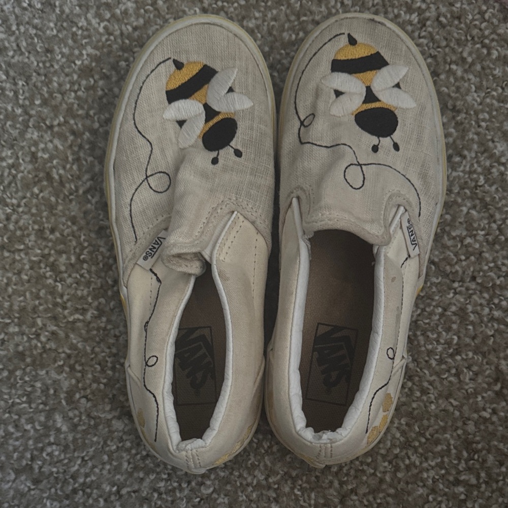 Vans Beige Slip-On Sneakers with Yellow & Black Bee Embroidery
